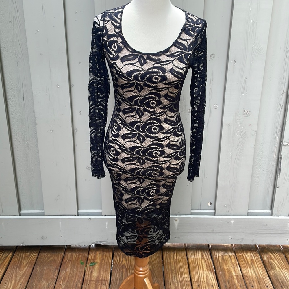 Privately Privileged Sexy Black Floral Lace Body-con Dress